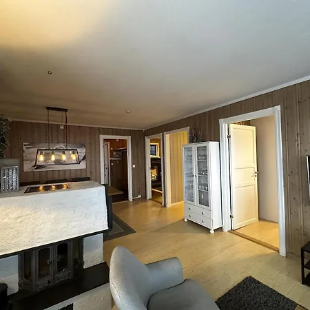 Apartment Modern 2-bedroom In Ideal Location Beitostolen